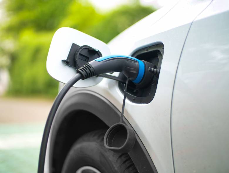 Recarga de carros elétricos: entenda como funciona